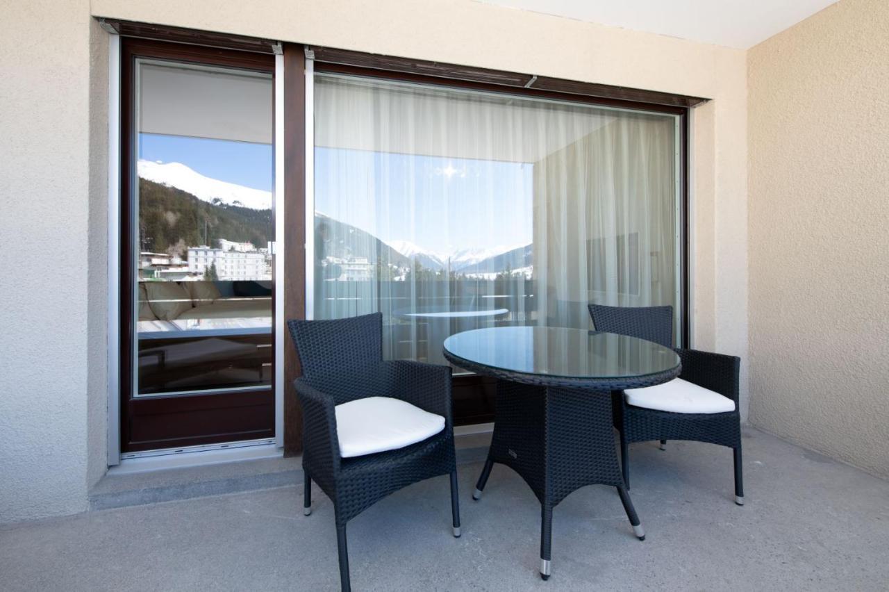 Ferienwohnungen, Carlton Am Park, Davos Platz Exterior photo